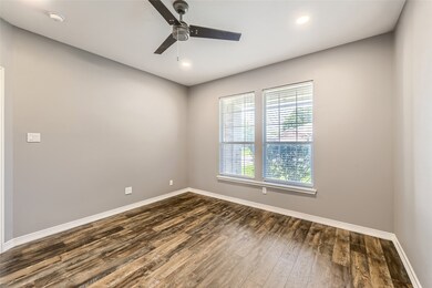 18919 Squirrel Oaks Dr, Magnolia, TX 77355 - photo 5