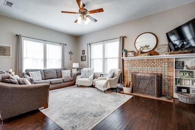 1220 W Walker St, Denison, TX 75020 - photo 7