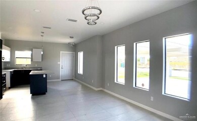 2018 Summerland Ln, Edinburg, TX 78541 - photo 2