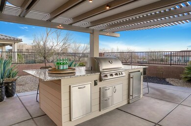 Outdoor Kitchen