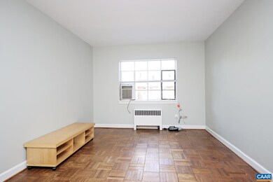 32 University Cir unit 103, Charlottesville, VA 22903 - photo 3