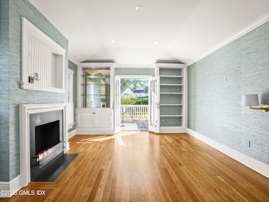 165 Shore Rd unit A, Old Greenwich, CT 06870 - photo 5