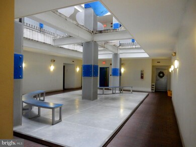 1011 Hunter St unit D3, Baltimore, MD 21202 - photo 5