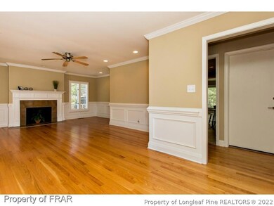 327 Pinecrest Dr, Fayetteville, NC 28305 - photo 6