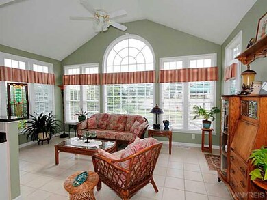 7277 Wilrose Ct, North Tonawanda, NY 14120 - photo 7