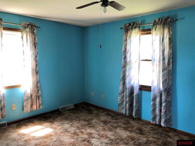 1923 N Garden St, New Ulm, MN 56073 - photo 6