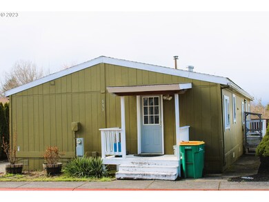 693 SW Livingston Place unit 30, Troutdale, OR 97060 - photo 4