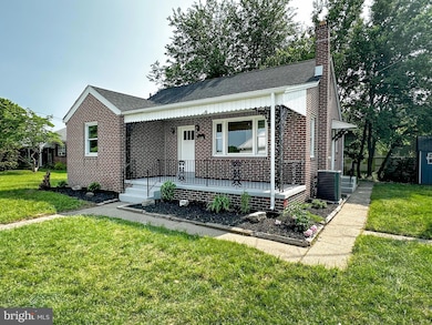 503 Lagrange Ave, Essington, PA 19029 - photo 3