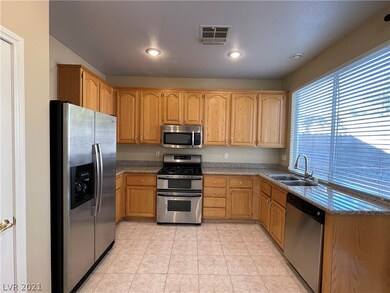 10296 Splendor Ridge Ave, Las Vegas, NV 89135 - photo 5