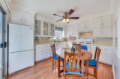 5738 Pennswood Ave, Lakewood, CA 90712 - photo 6