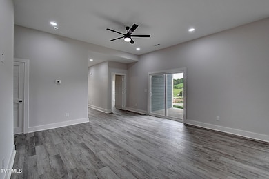 73 Slonaker Cir, Jonesborough, TN 37659 - photo 5