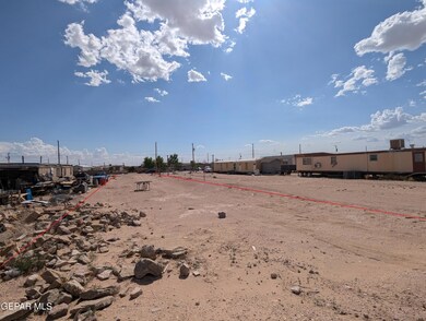 957 Linwood Dr, El Paso, TX 79928 - photo 4
