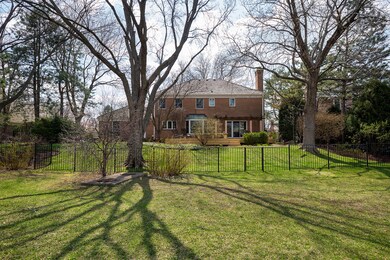 2312 Mohawk Ln, Glenview, IL 60026 - photo 4