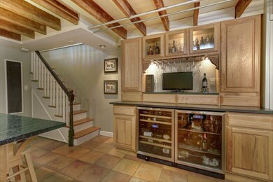 372 E 8th St, Boston, MA 02127 - photo 5