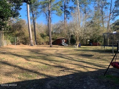 5130Pinefieldyard