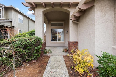 1121 Elderberry Cir, Folsom, CA 95630 - photo 5