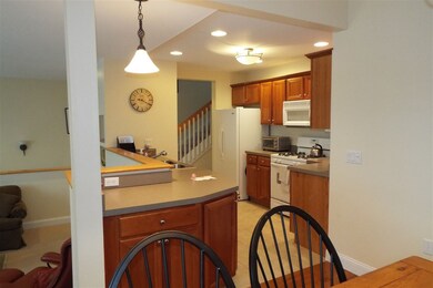 25 Otter Rd unit A, Hartford, VT 05001 - photo 4