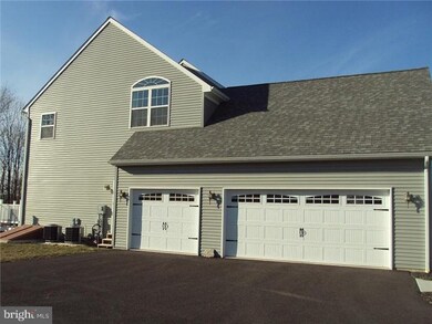 42 Joy Cir, Barto, PA 19504 - photo 2