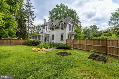 10600 Saint Paul St, Kensington, MD 20895 - photo 5