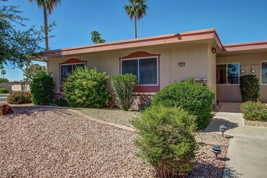 10892 W Emerald Dr, Sun City, AZ 85351 - photo 2