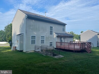 5471 Sir Douglas Dr, Bryans Road, MD 20616 - photo 4