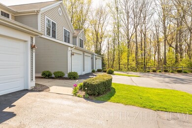 764 Four Pond Ct-3