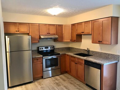 1303 Oakland Ave unit A, Columbus, OH 43212 - photo 5