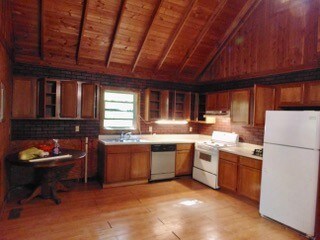 849 N Bluff Cir, Monteagle, TN 37356 - photo 7