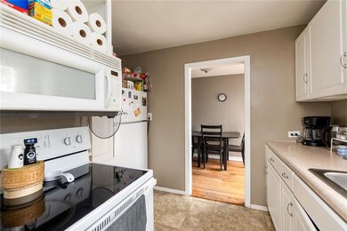 1200 E Aurora Ave, Des Moines, IA 50313 - photo 7