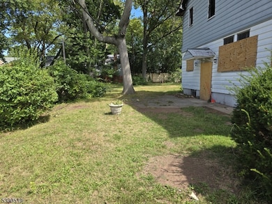 56 Fair St, East Orange, NJ 07017 - photo 3