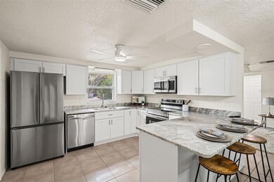 7705 Birchwood Dr, Port Richey, FL 34668 - photo 4