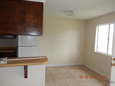 895 El Centro Ave, El Centro, CA 92243 - photo 6