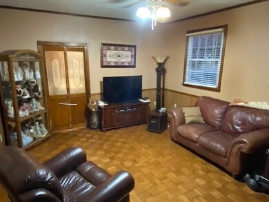 112 Melody Dr, Shelbyville, TN 37160 - photo 3