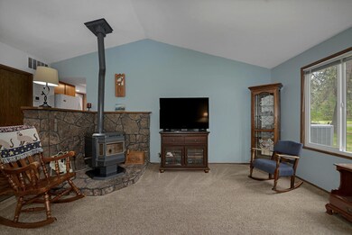 18943 Baker Rd, Bend, OR 97702 - photo 4