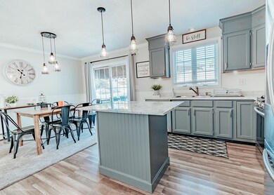 231 Lapham St, Fall River, MA 02721 - photo 4