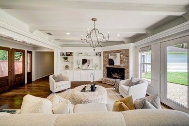 10011 Candlewood Dr, Houston, TX 77042 - photo 5