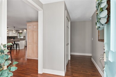 1011 N Martin St, Effingham, IL 62401 - photo 6