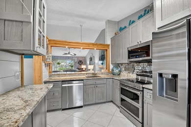 7578 Tahiti Ln unit 2010, Lake Worth, FL 33467 - photo 3