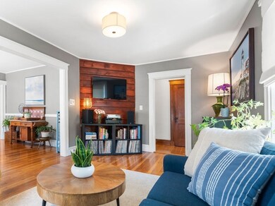 20 Washington Ave unit 2, Waltham, MA 02453 - photo 2