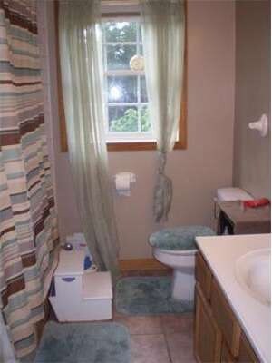 25 Westview Dr, Oxford, MA 01540 - photo 7