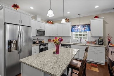 550 Wakefield St unit 3, West Warwick, RI 02893 - photo 6