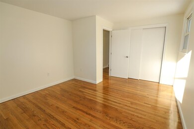 38 Edmond Dr, Nashua, NH 03063 - photo 5