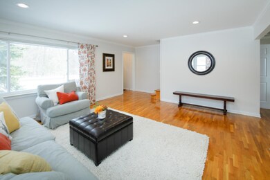 9851 PQ Ave-105