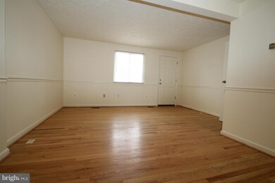 11715 Rosearbor Ct, Germantown, MD 20876 - photo 6