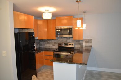 306 Camden M unit 306, West Palm Beach, FL 33417 - photo 3