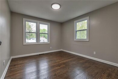 11312 W 55th St, Shawnee, KS 66203 - photo 5