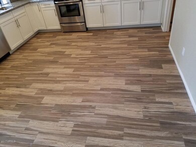 Beautiful Wood Grain TILE