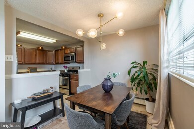 Radnor House unit 528, Bryn Mawr, PA 19010 - photo 6