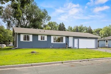 4370 Nicols Rd, Saint Paul, MN 55122 - photo 5