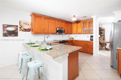 Spacious kitchen